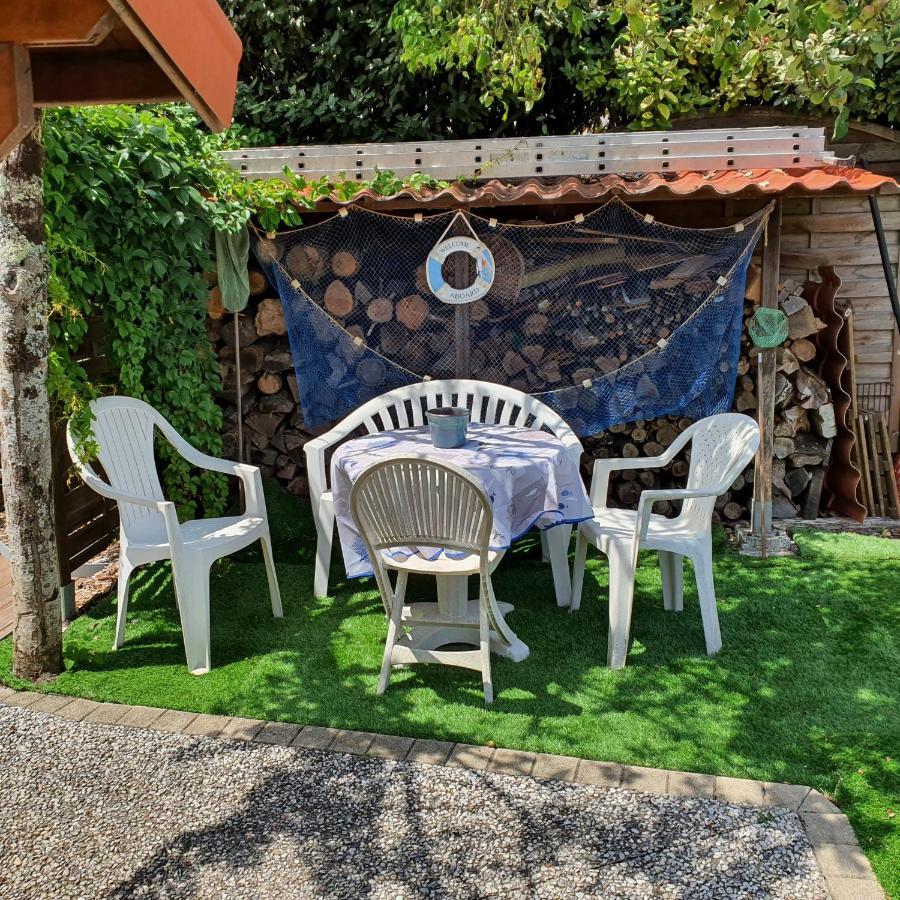 Le Petit Manoir Bed & Breakfast Vaux-sur-Mer Exterior photo